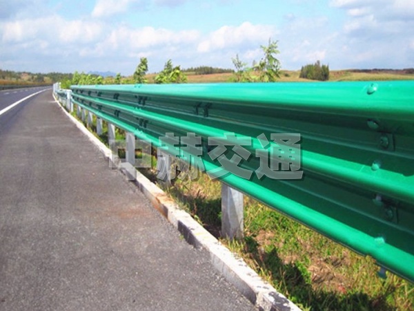高速公路喷塑护栏板